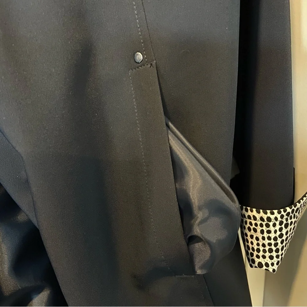 SPRING COAT, Melanie Lyne Novelti navy coat. - Picture 5 of 12